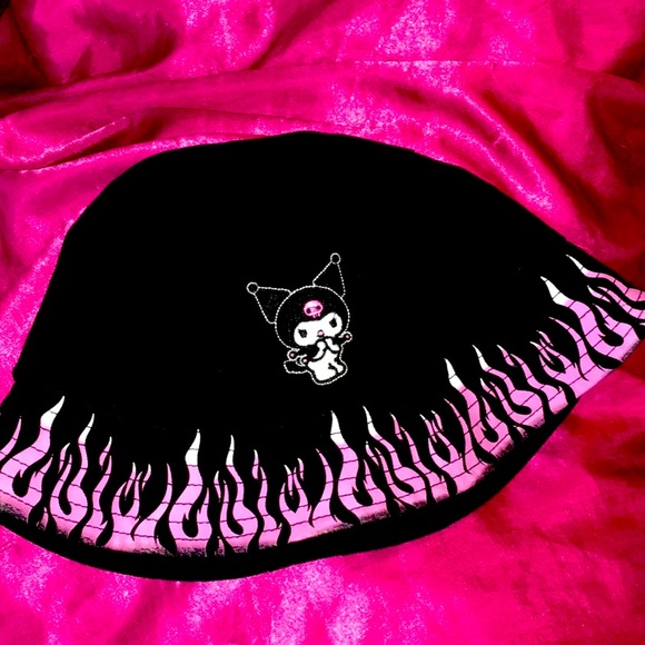 Hot Topic Accessories Kuromi Bucket Hat Poshmark